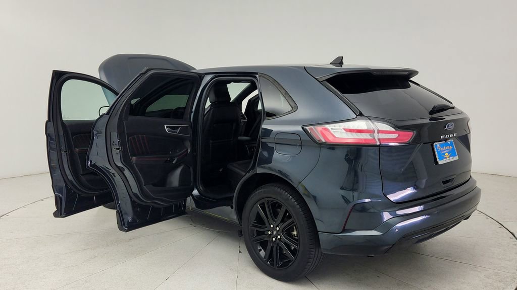 Used 2023 Ford Edge ST-Line AWD/4WD image 12