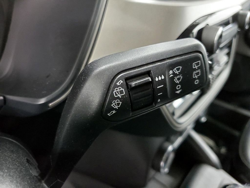 Used 2022 Ford Escape SEL w/ Class II Trailer Tow Package image 31