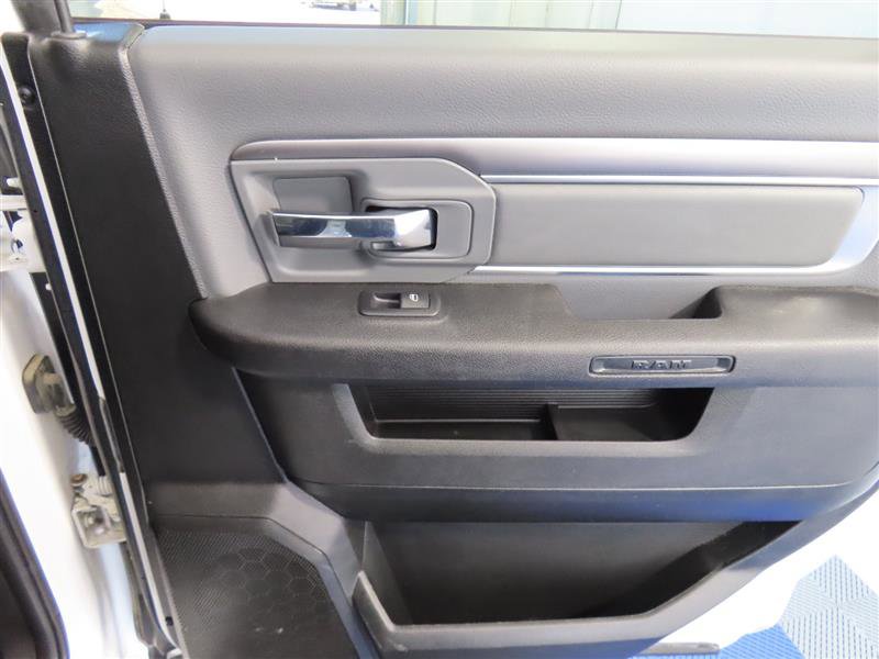 Used 2023 RAM 1500 Classic SLT w/ Trailer & Traction Group image 32