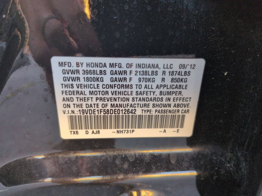 Used 2013 Acura ILX w/ Premium Package FWD image 30