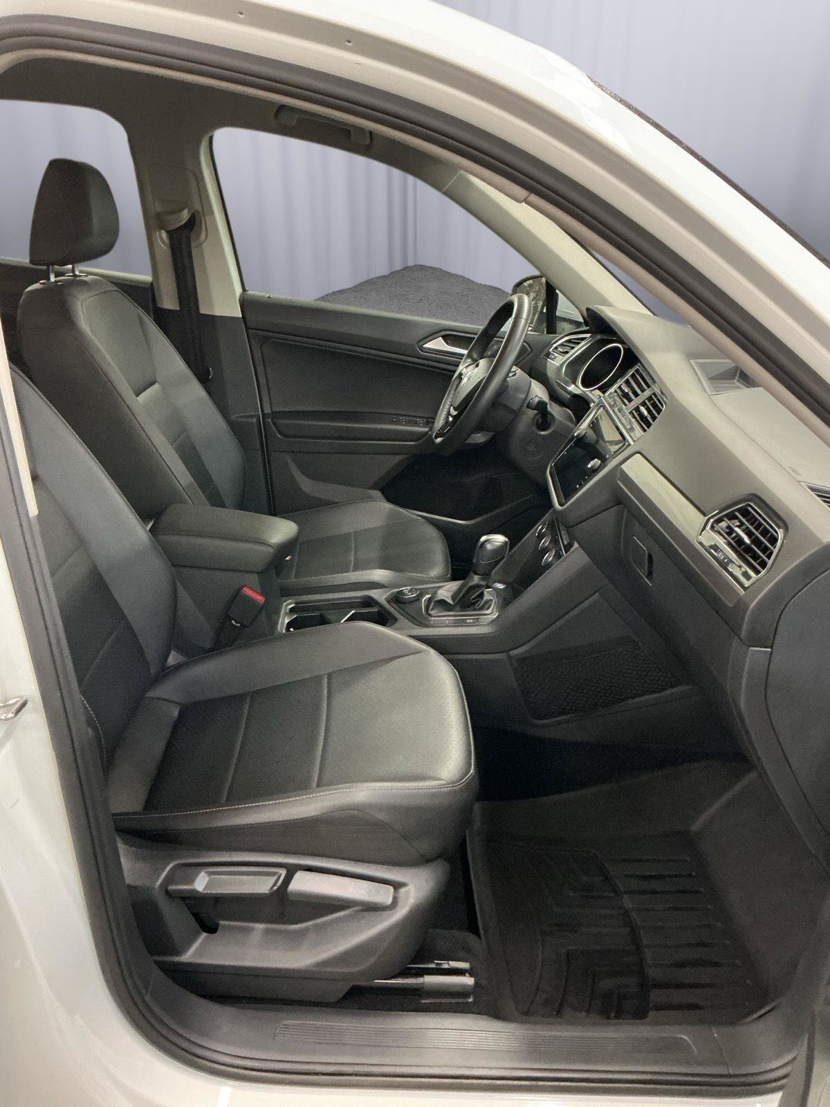Used 2020 Volkswagen Tiguan S AWD/4WD image 24