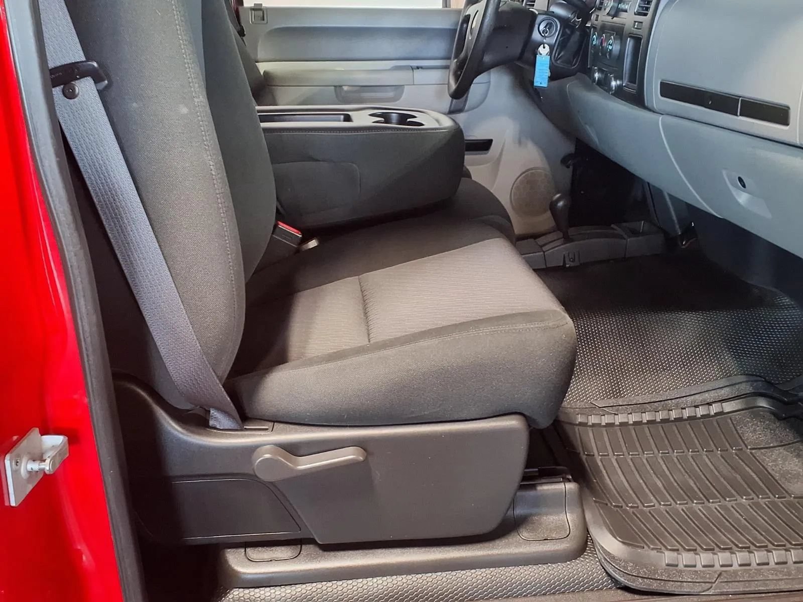 Used 2010 Chevrolet Silverado 3500 W/T AWD/4WD image 10