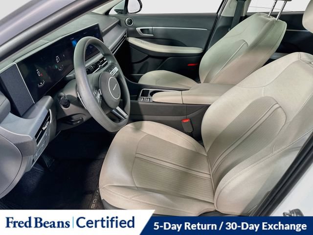 Certified 2025 Hyundai Sonata SEL AWD/4WD image 11