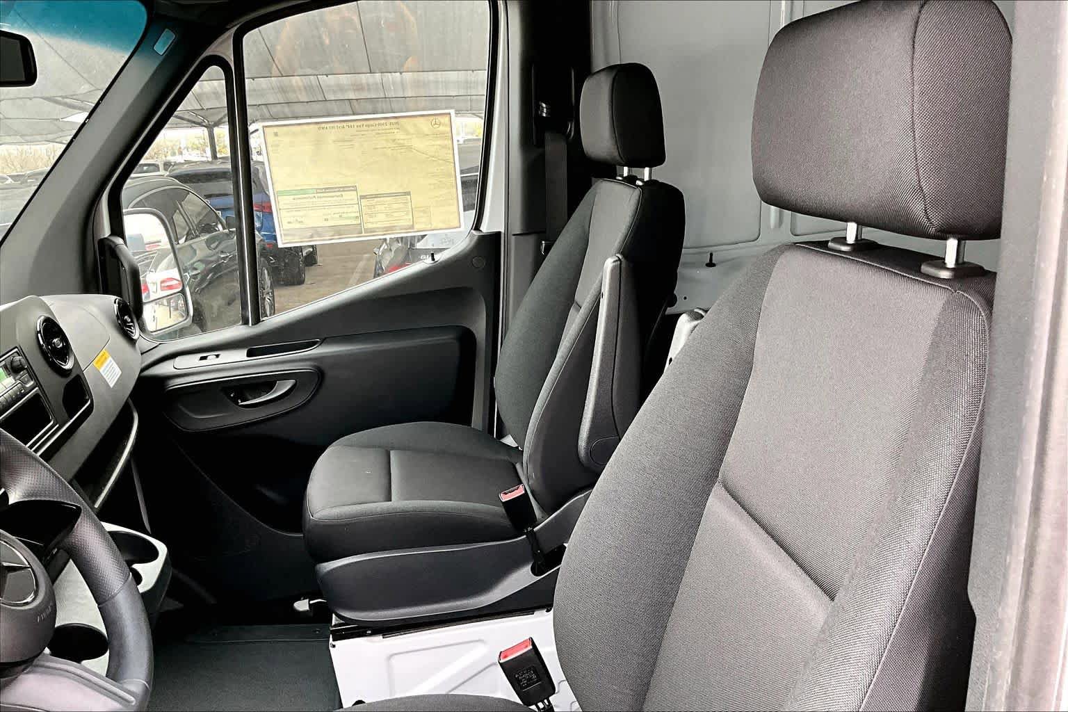 New 2025 Mercedes-Benz Sprinter 2500 image 17