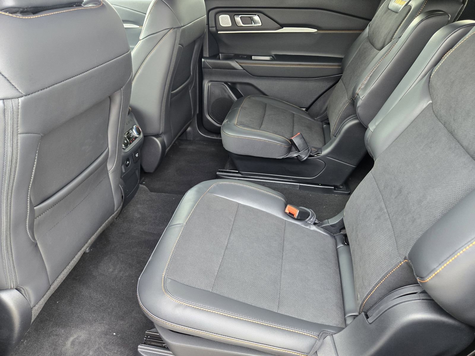 New 2026 Ford Explorer Tremor w/ Tremor Ultimate Package image 27