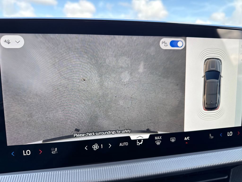 New 2026 Ford Explorer ST-Line image 25