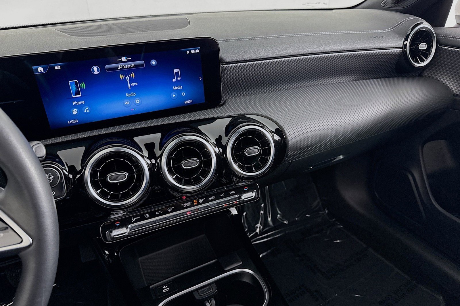Certified 2026 Mercedes-Benz CLA 250 4MATIC image 19