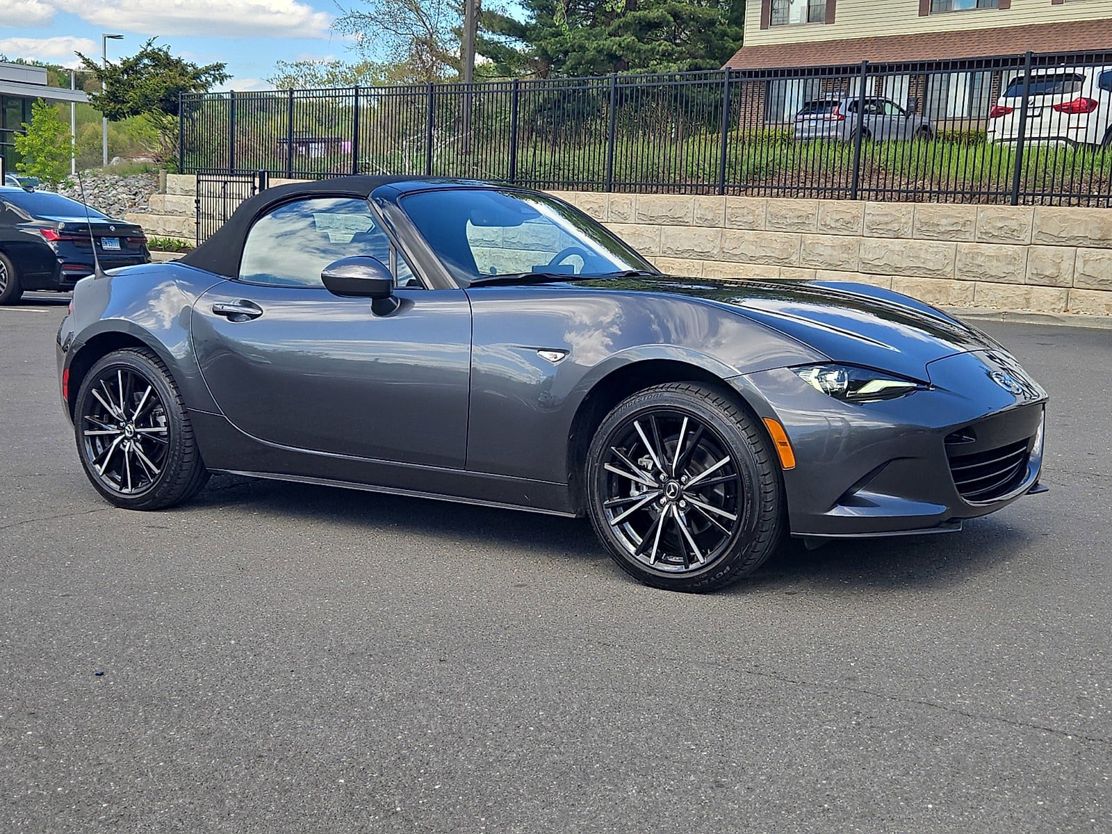 Used 2024 MAZDA MX-5 Miata Grand Touring w/ Weather Package RWD image 8