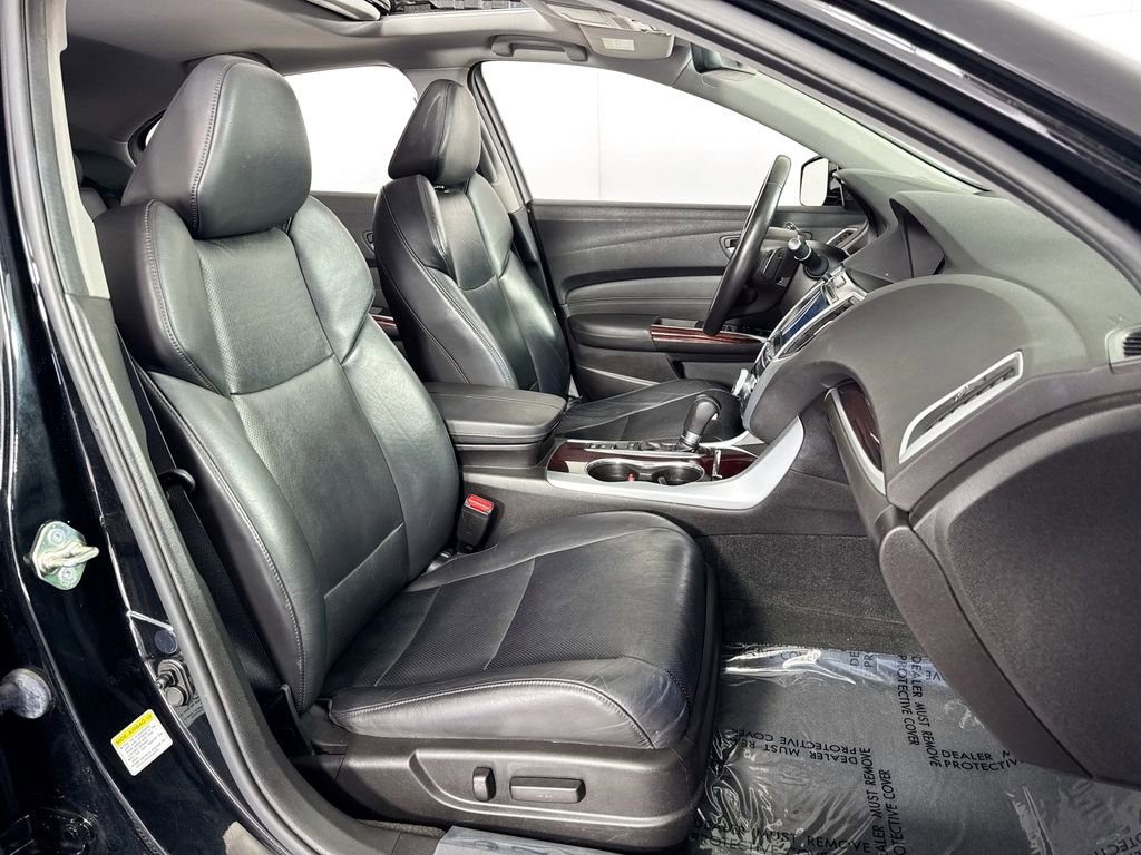 Used 2017 Acura TLX w/ Technology Package image 33