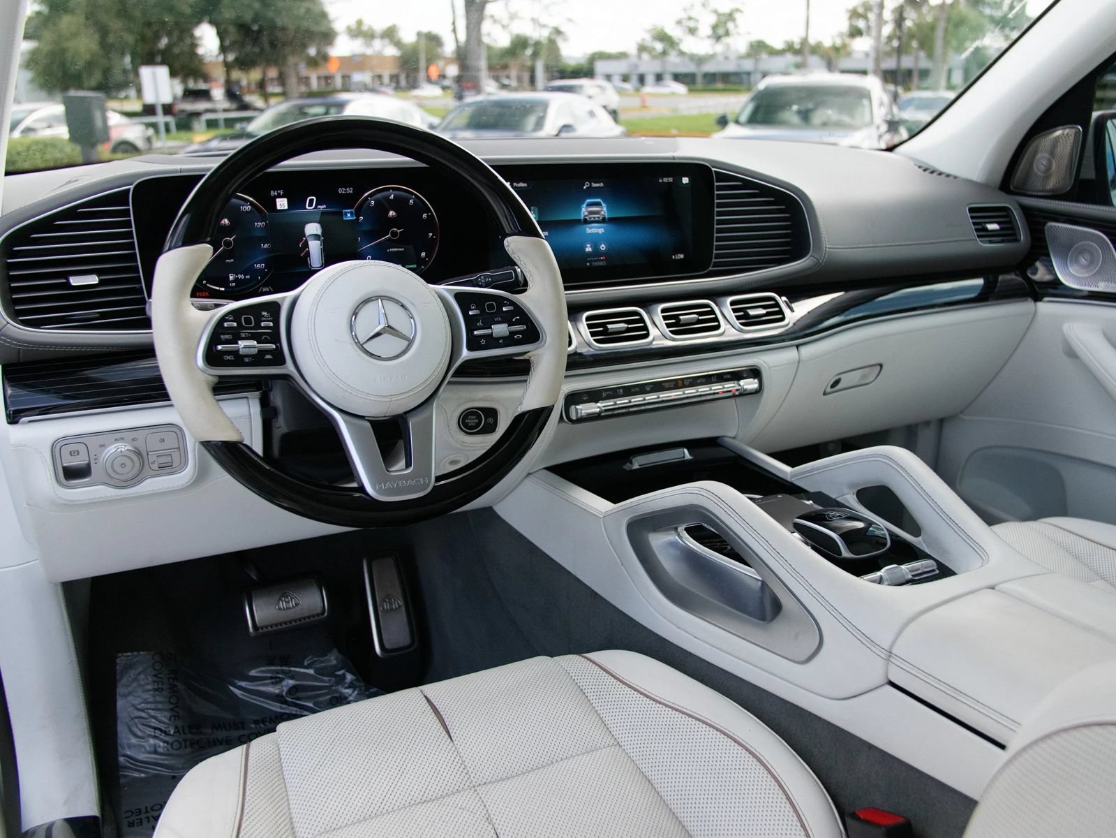 Used 2022 Mercedes-Benz Maybach GLS 600 4MATIC image 25