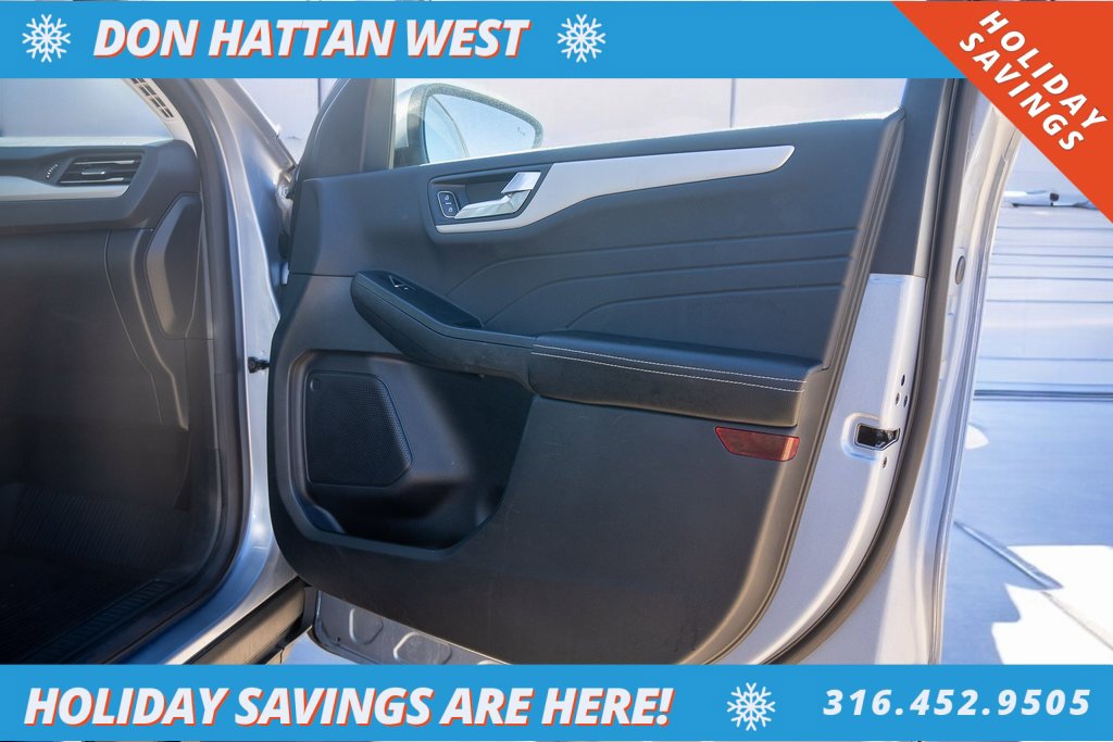 Used 2022 Ford Escape SEL image 26