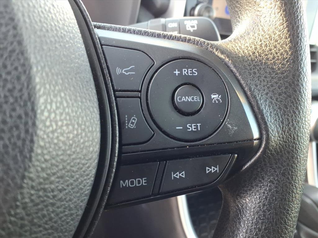 Used 2024 Toyota RAV4 XLE image 20