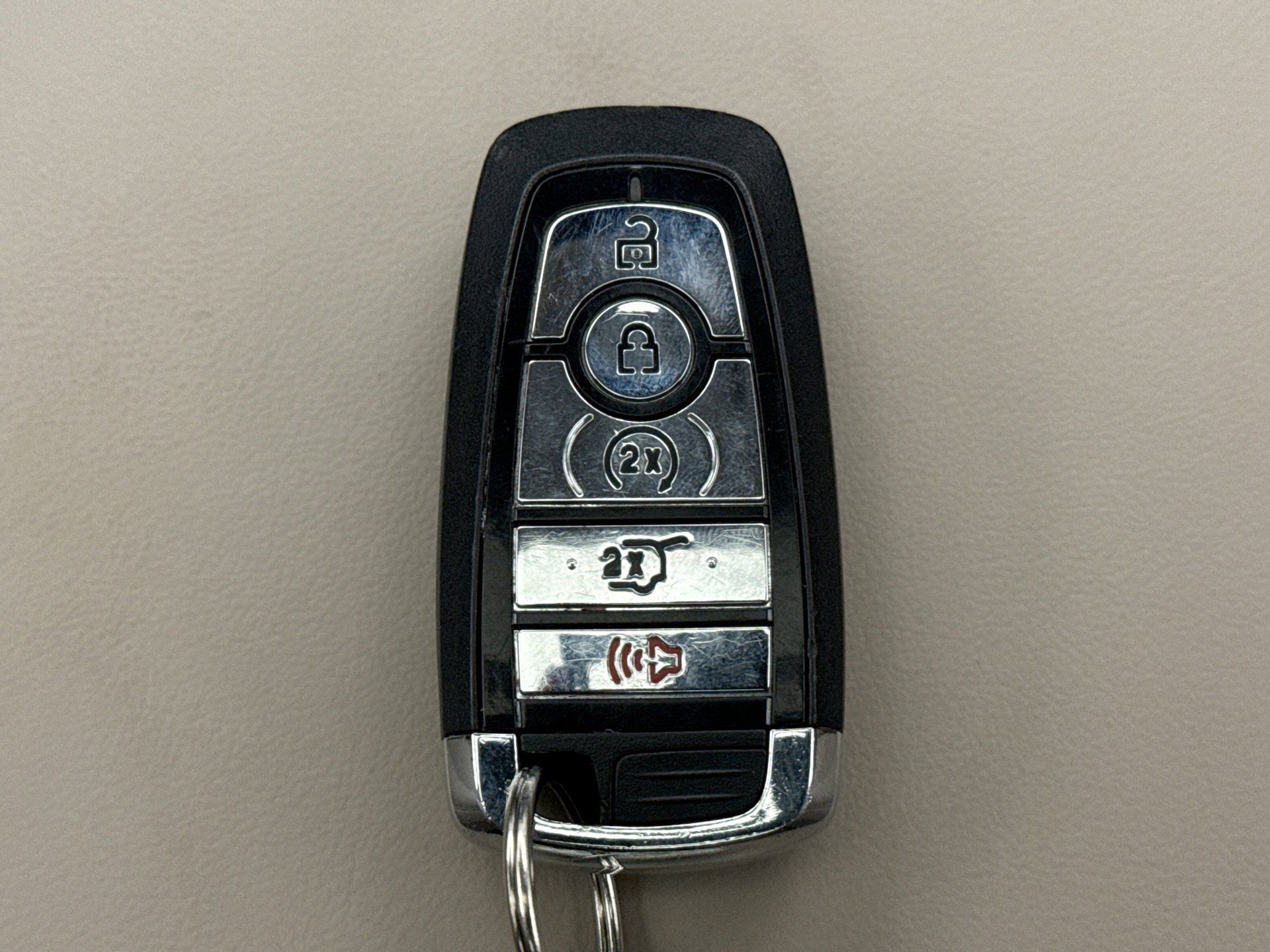 Used 2023 Lincoln Nautilus Reserve AWD/4WD image 25