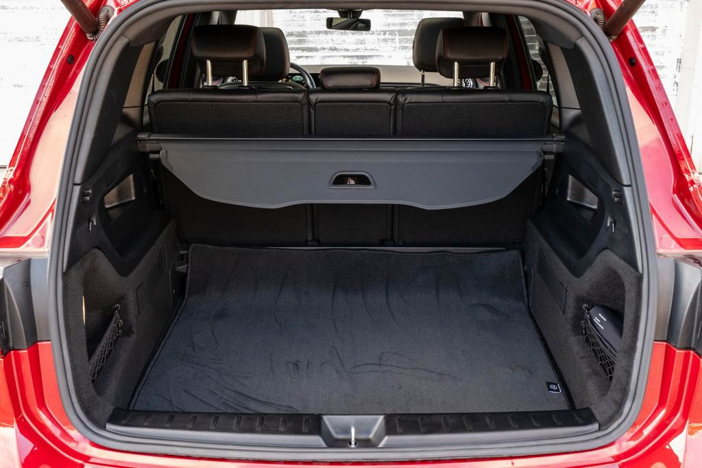 Used 2021 Mercedes-Benz GLB 250 4MATIC image 28