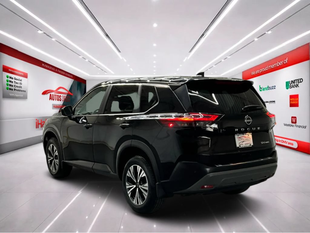 Used 2023 Nissan Rogue SV AWD/4WD image 5
