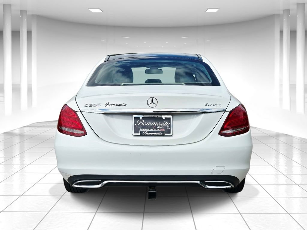 Used 2016 Mercedes-Benz C 300 4MATIC Sedan image 4