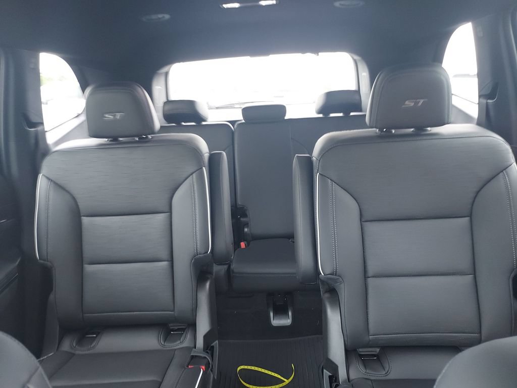 New 2026 Buick Enclave Sport Touring w/ Super Cruise Package FWD image 13