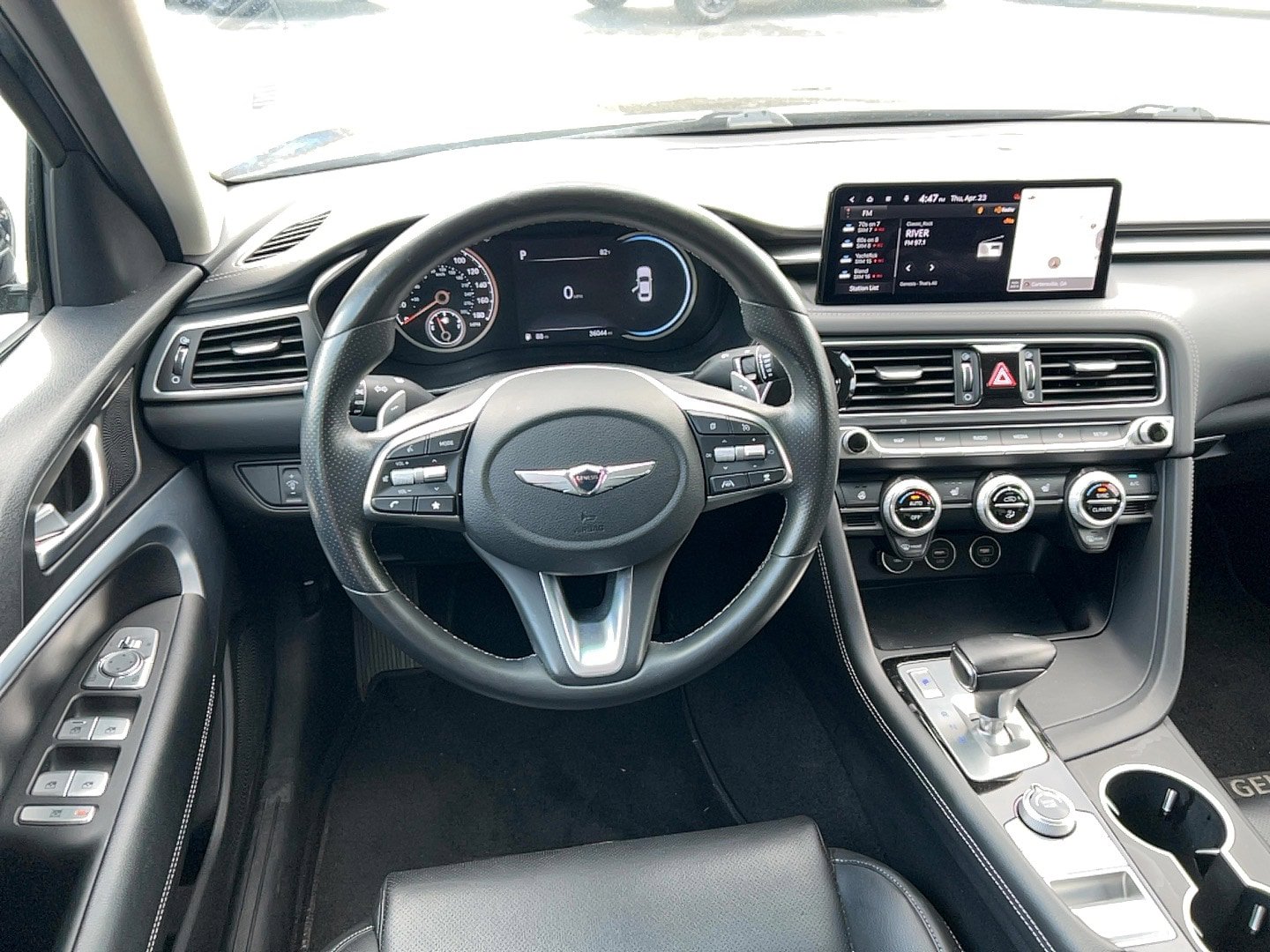 Used 2023 Genesis G70 2.0T AWD/4WD image 14