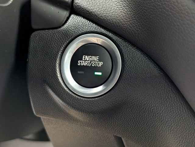 Used 2023 Chevrolet Equinox LT image 23