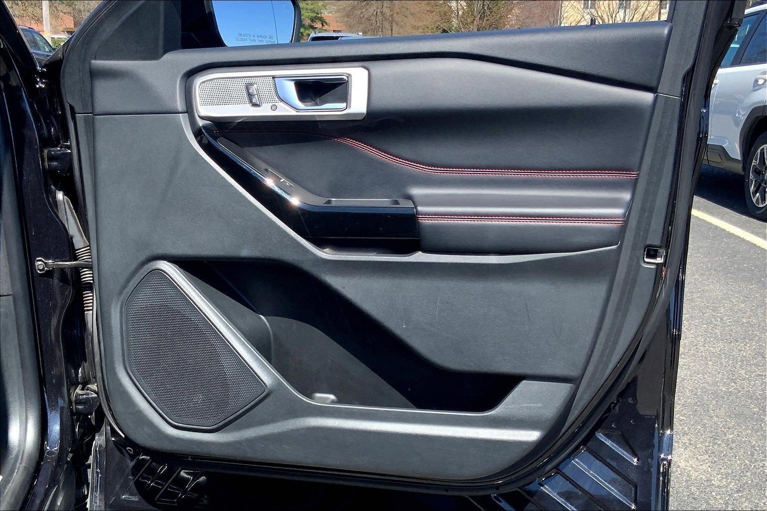 Used 2022 Ford Explorer ST-Line image 23