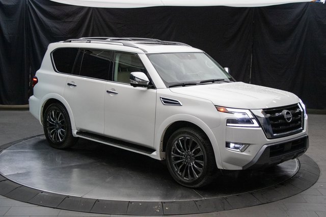 Used 2024 Nissan Armada Platinum w/ Captain's Chairs Package image 2