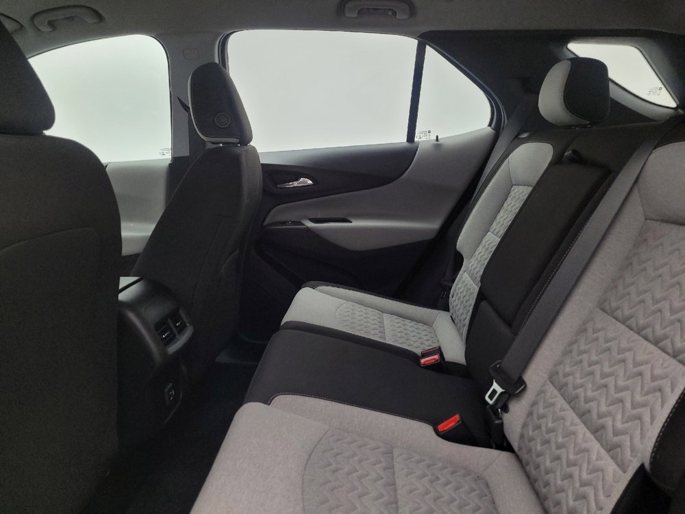 Used 2022 Chevrolet Equinox LS AWD/4WD image 18