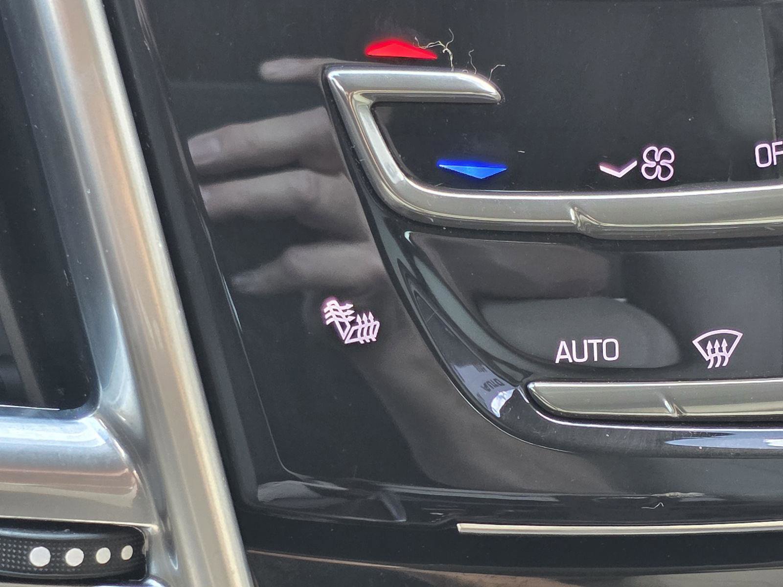 Used 2015 Cadillac SRX Luxury w/ Trailering Package image 24