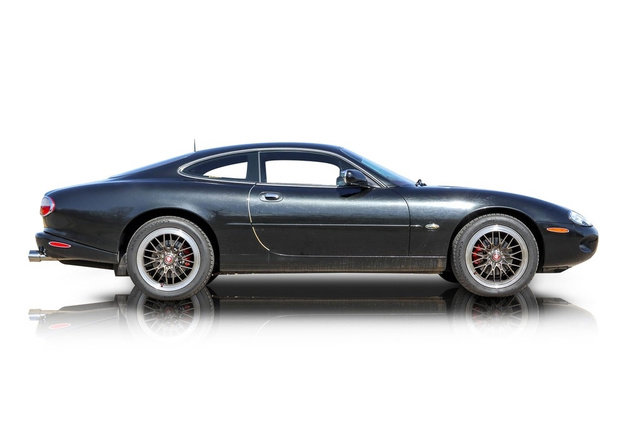 Used 1998 Jaguar XK8 Coupe image 2