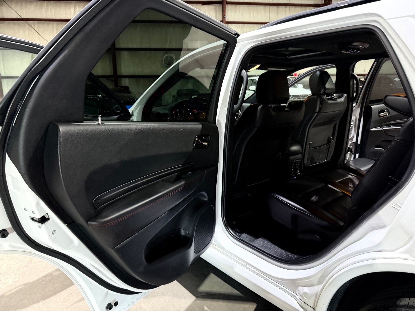 Used 2024 Dodge Durango GT AWD/4WD image 16