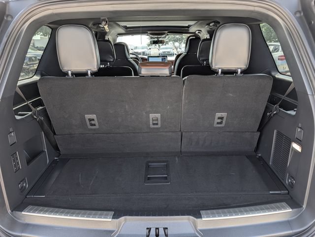 Used 2024 Lincoln Navigator Reserve AWD/4WD image 31