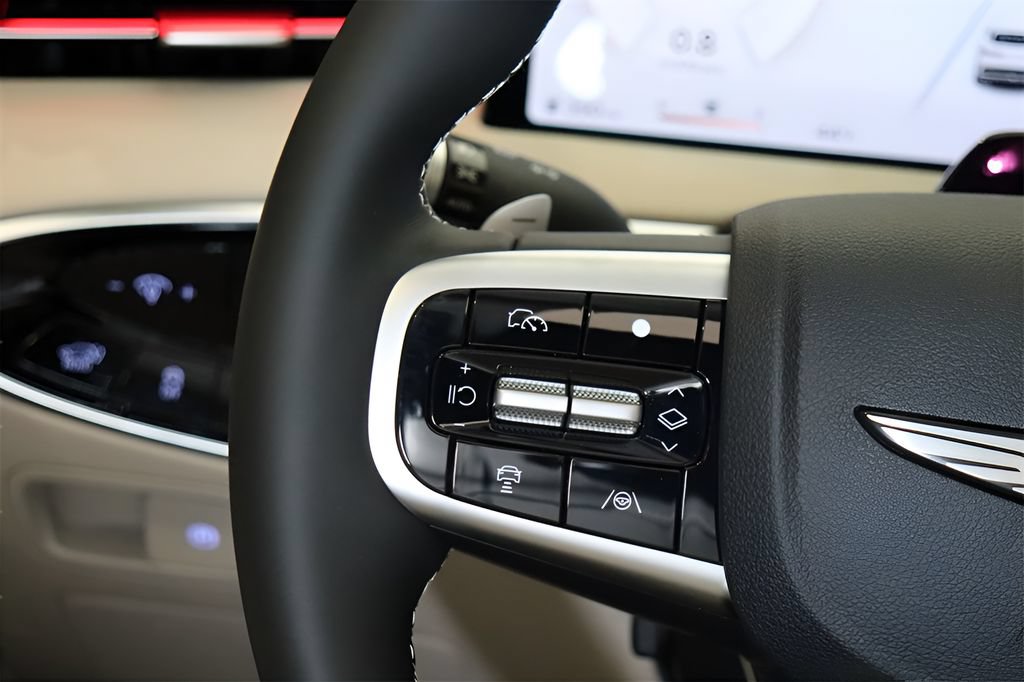 New 2026 Genesis GV70 2.5T Select AWD/4WD image 17