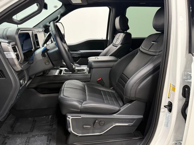 New 2025 Ford F350 Platinum w/ FX4 Off-Road Package image 13
