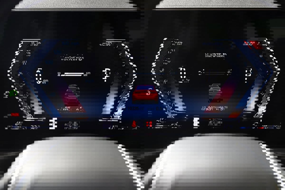 Used 2023 BMW 330i xDrive 330i xDrive image 18