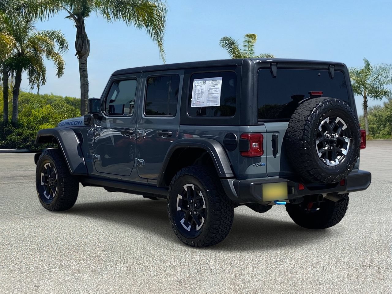 Used 2024 Jeep Wrangler Unlimited Rubicon 4xe AWD/4WD image 3