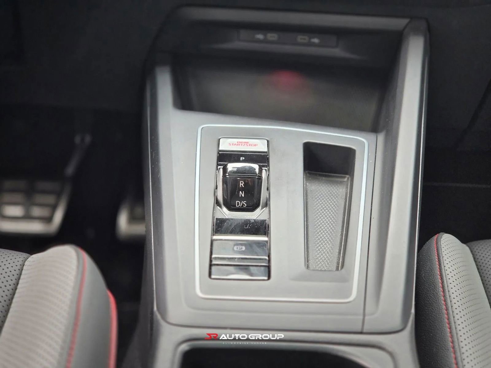 Used 2022 Volkswagen GTI Autobahn image 22