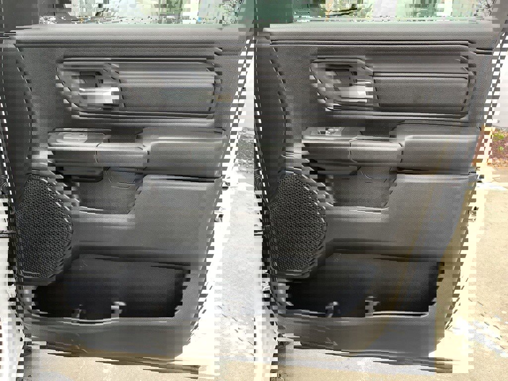 New 2026 RAM 1500 Express image 28