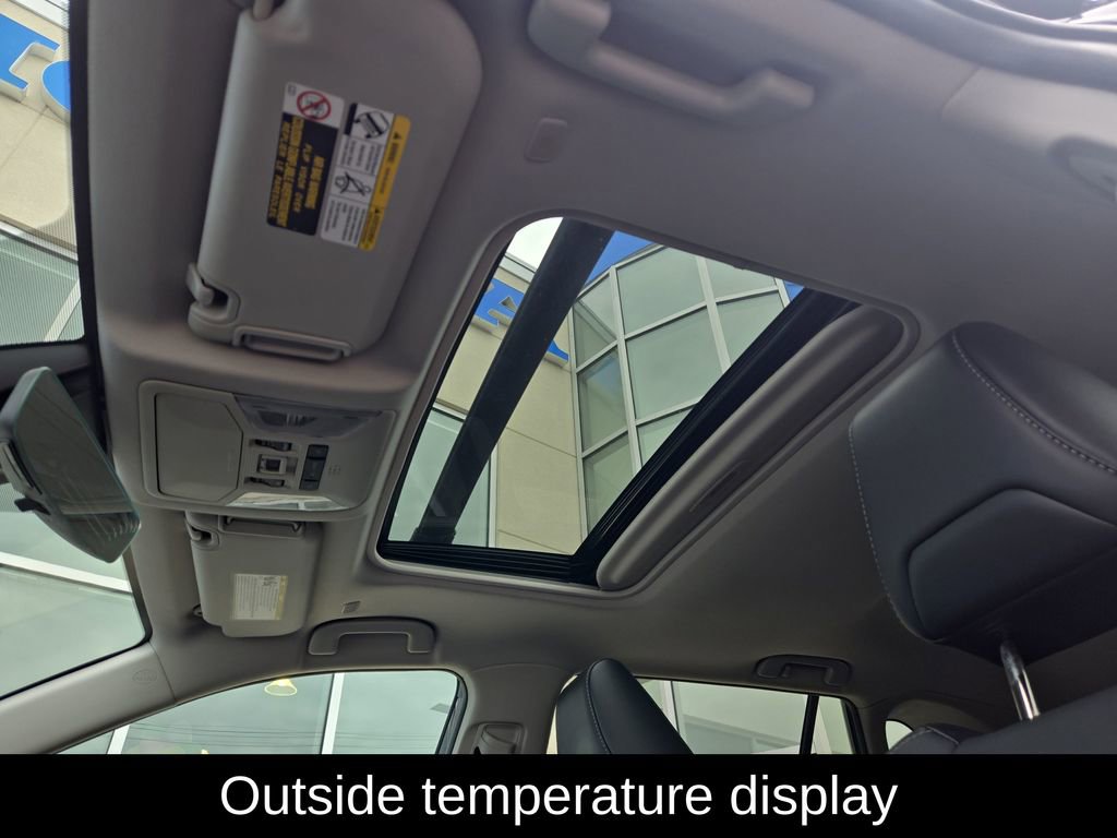 Used 2024 Toyota RAV4 XLE Premium image 23