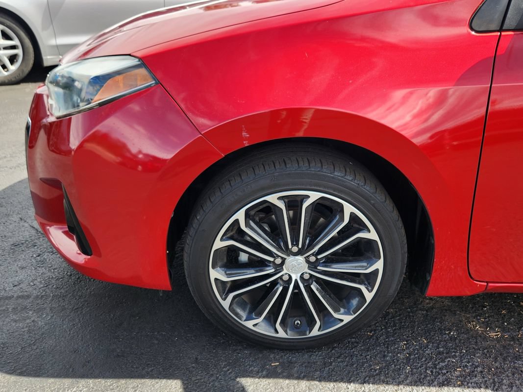 Used 2015 Toyota Corolla S FWD image 11