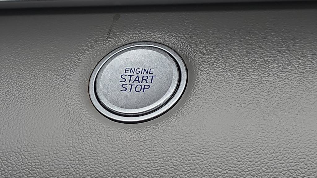 Certified 2023 Hyundai Elantra SEL FWD image 22