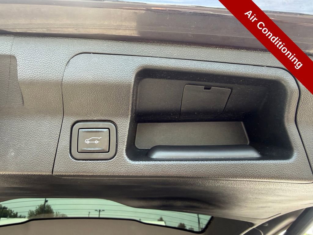 Used 2020 GMC Acadia SLE w/ Driver Convenience Package AWD/4WD image 35