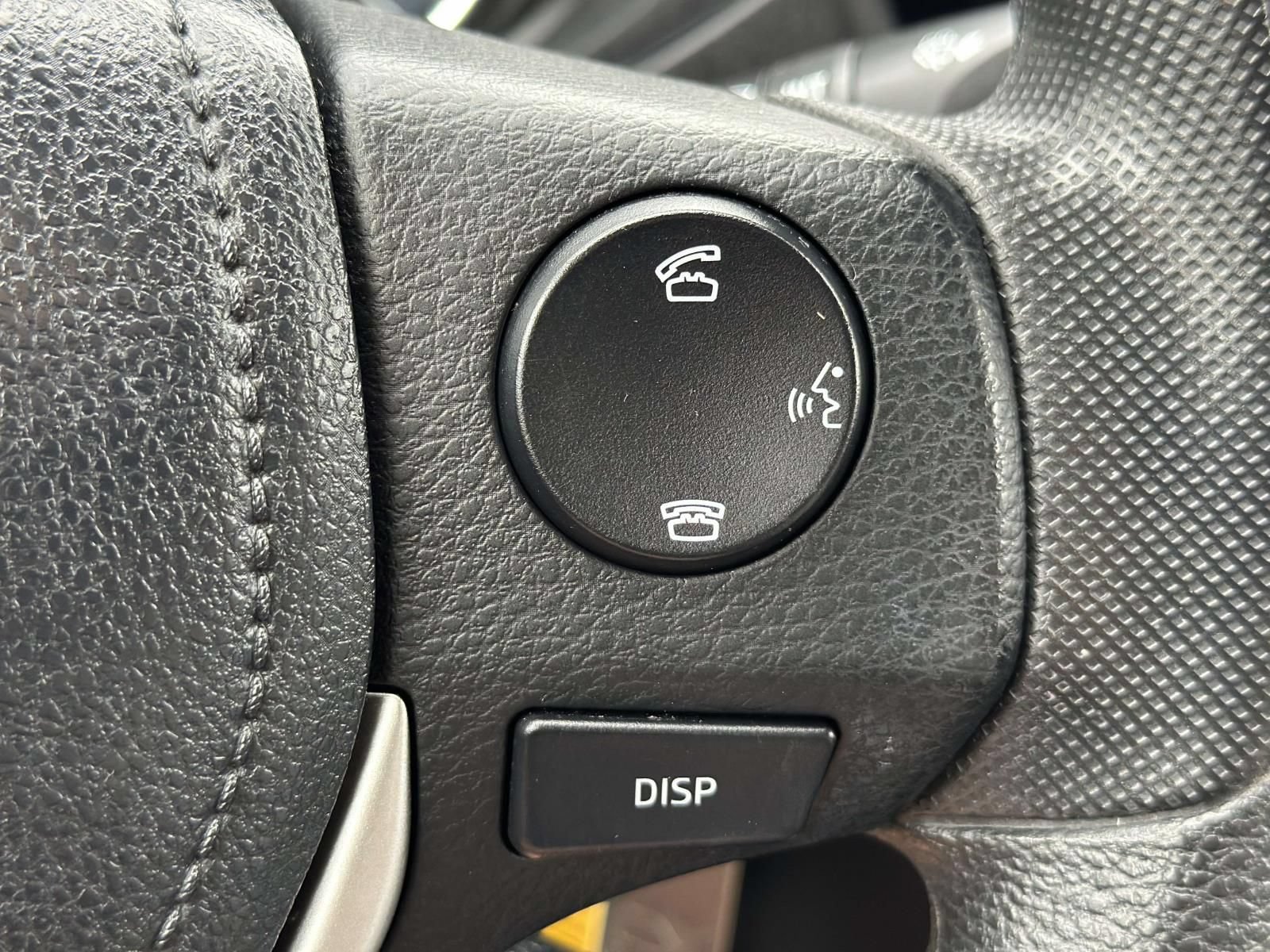 Used 2014 Toyota Corolla LE FWD image 15