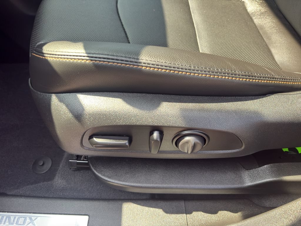 Certified 2020 Chevrolet Equinox Premier AWD/4WD image 15