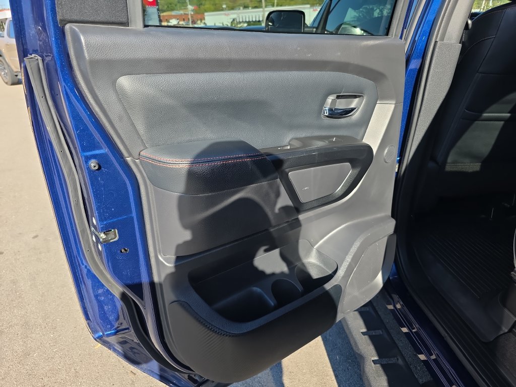 Used 2024 Nissan Titan PRO-4X w/ Pro-4x Convenience Package AWD/4WD image 41