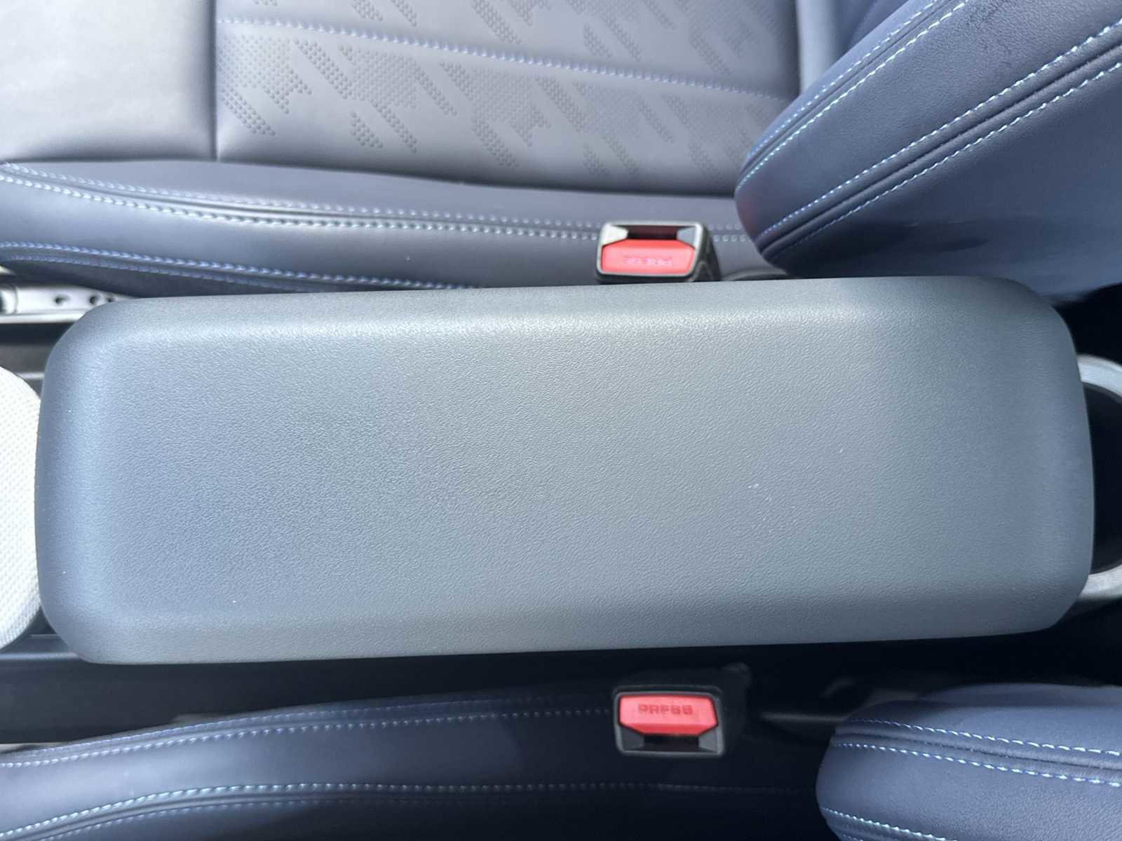 Used 2025 MINI Cooper 2-Door Hardtop image 21