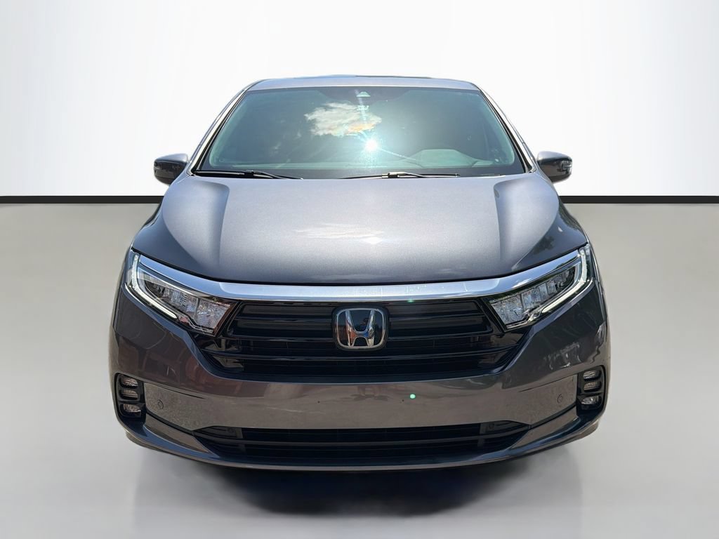 Certified 2024 Honda Odyssey Touring image 2