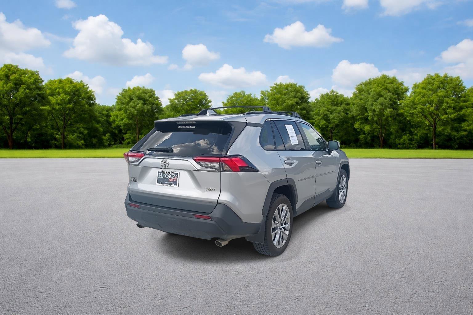 Used 2024 Toyota RAV4 XLE Premium FWD image 7