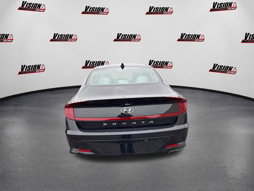 Used 2023 Hyundai Sonata SEL w/ Convenience Package image 6