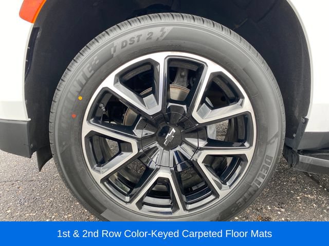 Used 2024 Chevrolet Suburban RST w/ Luxury Package AWD/4WD image 24