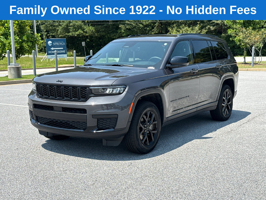 Used 2025 Jeep Grand Cherokee L Laredo AWD/4WD image 3