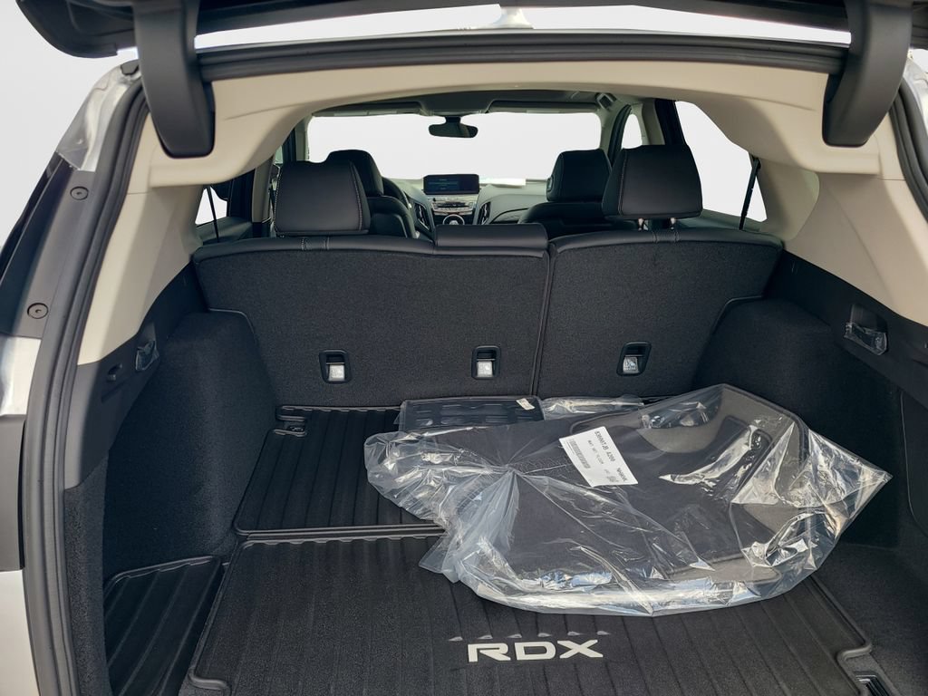 New 2026 Acura RDX w/ Technology Package AWD/4WD image 9
